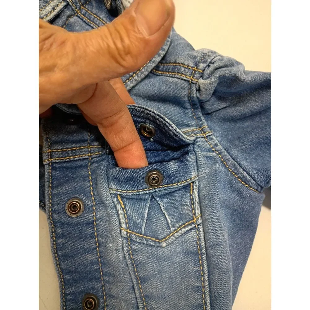 Baby Gap Blue Denim Jacket 0-8 Months Fully Lined Snap Front Long Sleeves